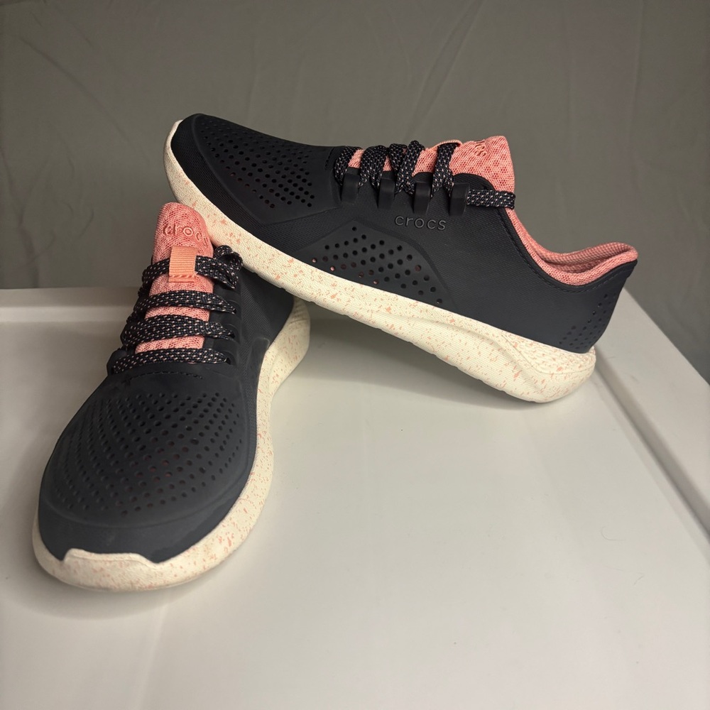 CROCS Women's Black and Pink Athletic Sneakers